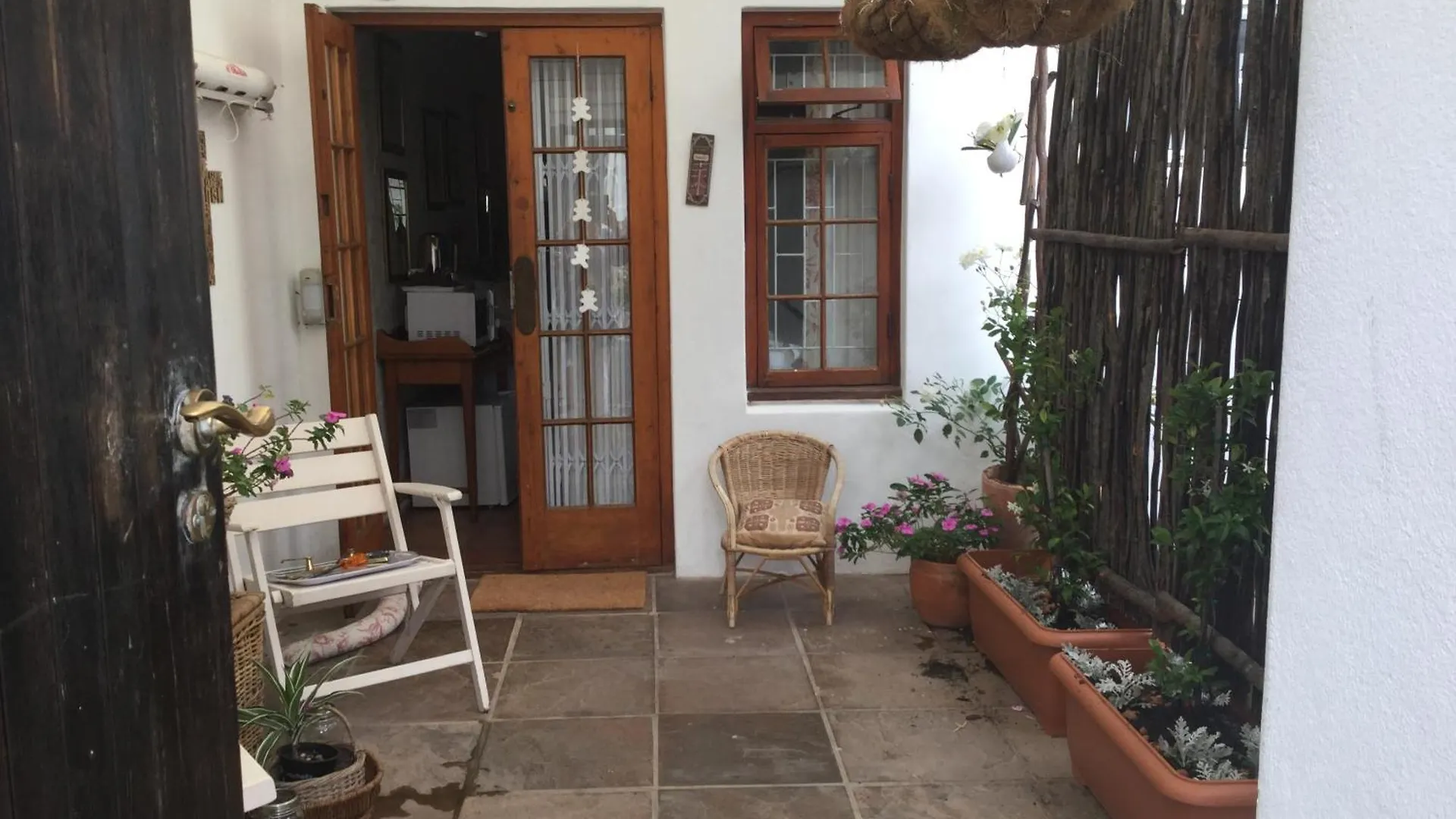 7 Kent And Kings Road Apartment Cape Town